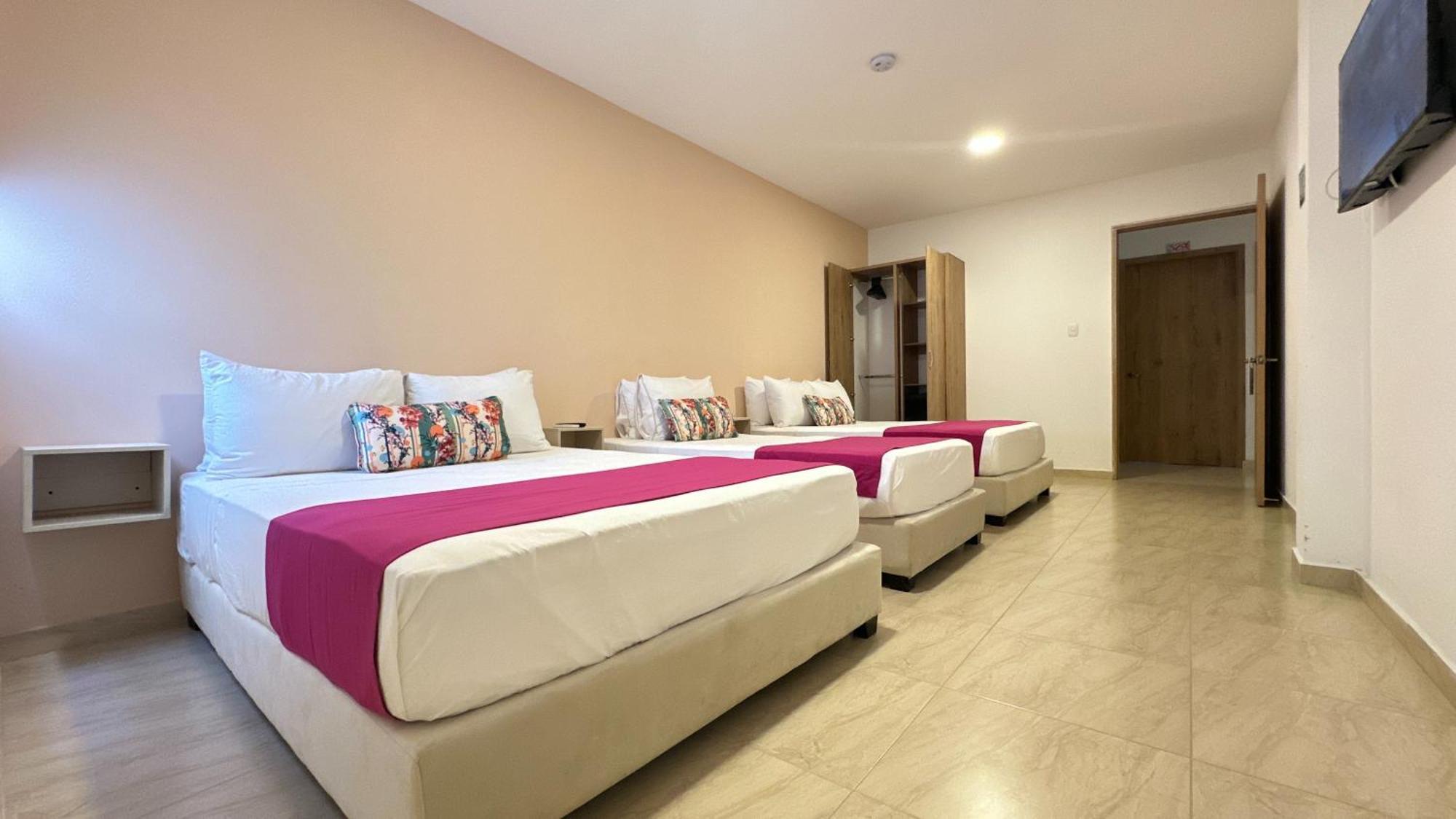 סנטה מרתה Hotel Taybo Kai By St Hoteles מראה חיצוני תמונה